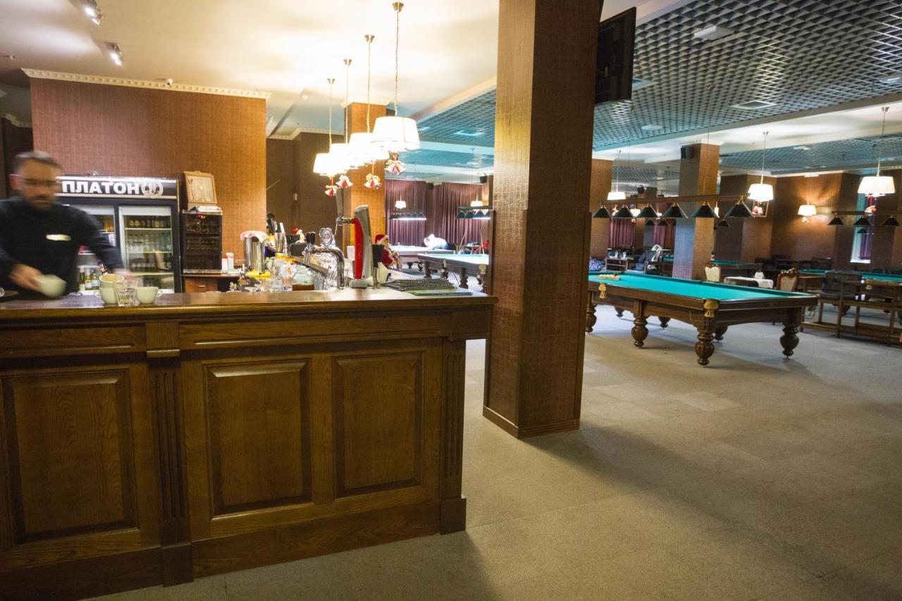 Navit Apartments With Breakfast, Near The Railway Station, The City Center And The Park Kiev Esterno foto